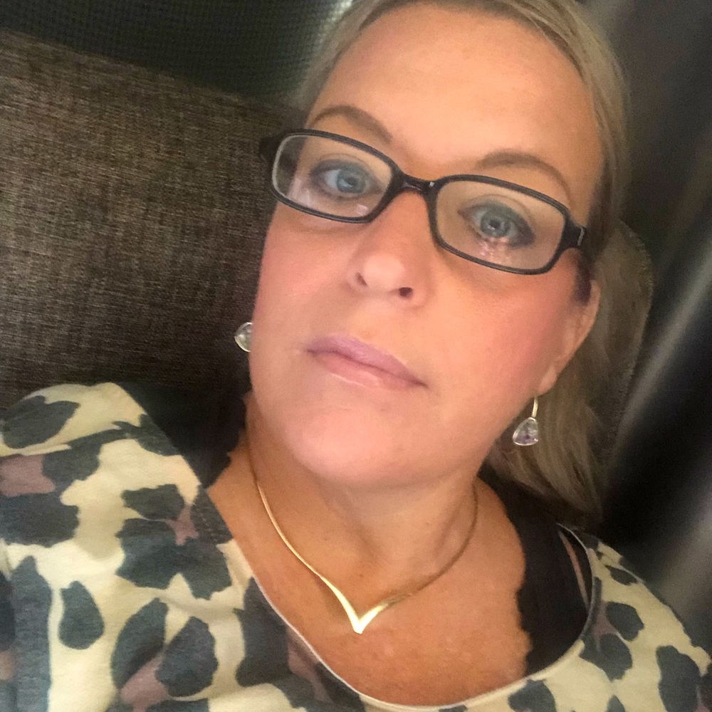 Meet your Posher, Jennifer